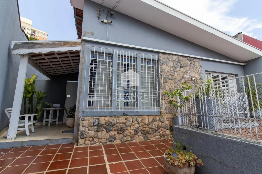 Casa à venda no bairro Guanabara em Campinas - SP