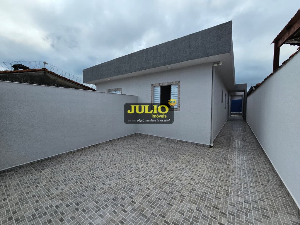 Casa à venda em Itanhaém, Nossa Senhora do Sion, com 2 quartos, com 68 m²