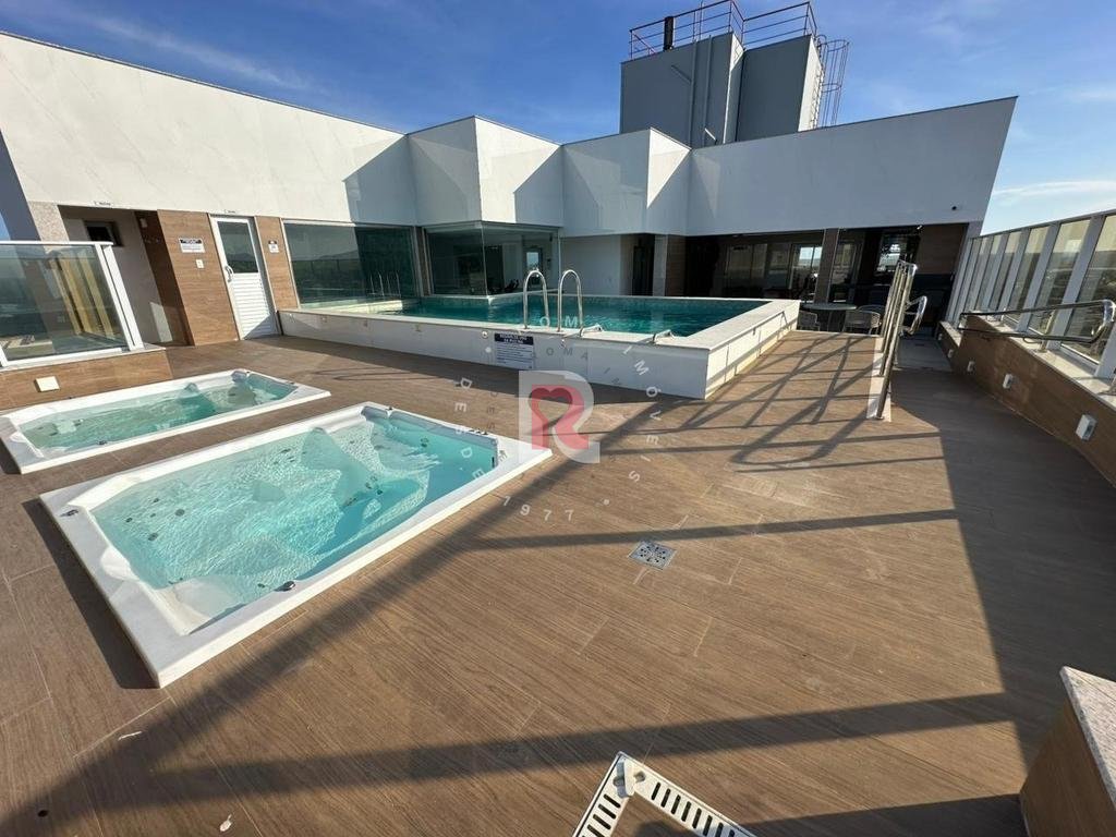 Apartamento à venda em Guarapari, Centro, com 2 quartos, com 72 m²