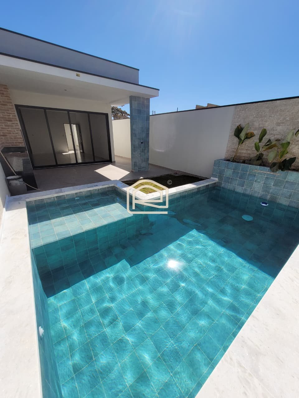 Casa à venda em Itanhaém, Tupy, com 2 quartos, com 75 m²