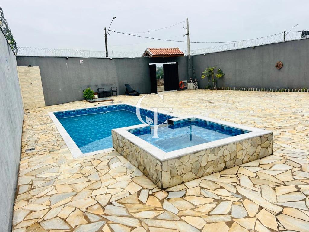 Casa à venda em Hortolândia, Parque Gabriel, com 1 quarto, com 150 m²