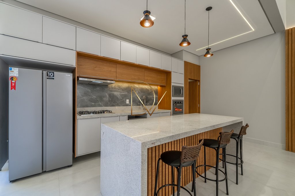 Casa à venda com 3 quartos, 3 suítes, 4 vagas e 188m² no Jardim Residencial Dona Lucilla, Indaiatuba (SP) — foto 13 de 30