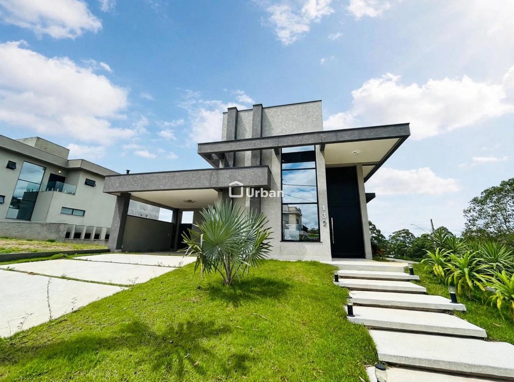 Casa à venda e para alugar em Jandira, Jardim do Golf I, com 4 suítes, com 300 m²