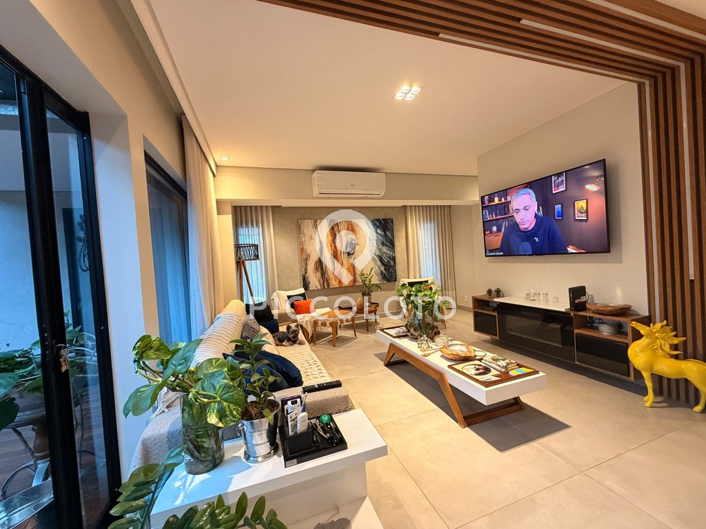 Sobrado para alugar em Valinhos, Vale do Itamaracá, com 5 suítes, com 324.39 m²