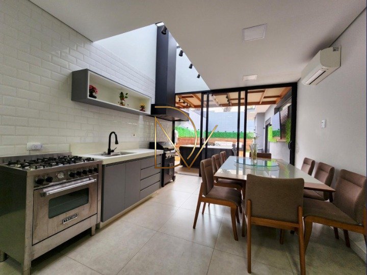 Casa à venda com 5 quartos, 5 suítes, 4 vagas e 288m² no Swiss Park, Campinas (SP) — foto 13 de 30