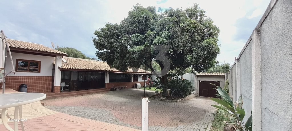 Chácara à venda em Campinas, Recanto dos Dourados, com 3 suítes, com 1000 m²