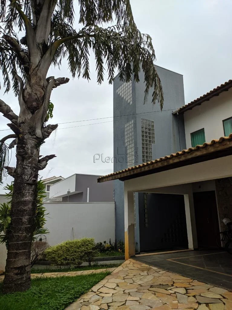 Sobrado à venda em Indaiatuba, Vila Georgina, com 3 suítes, com 329.67 m²