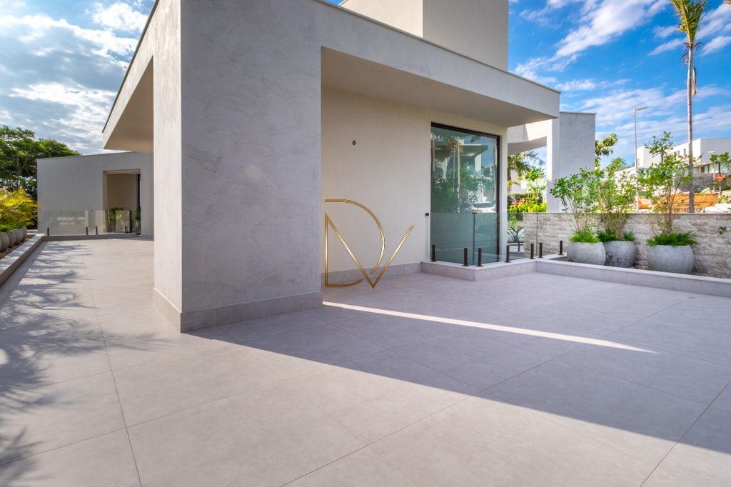Casa à venda com 5 quartos, 5 suítes, 6 vagas e 700m² no Residencial Jatibela, Campinas (SP) — foto 4 de 30