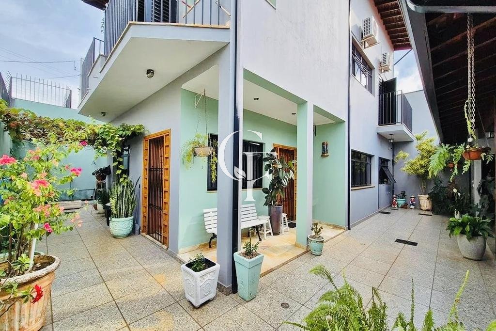 Casa à venda em Campinas, Vila Pompéia, com 3 quartos, com 267 m²