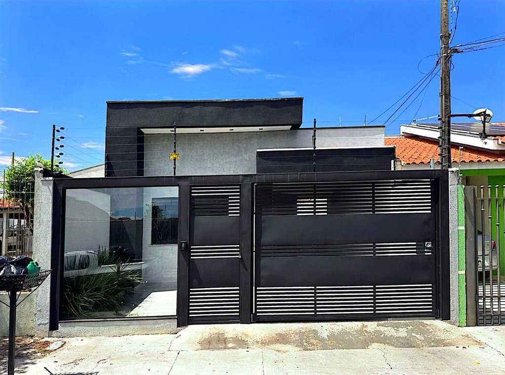 Casa à venda em Maringá, Jardim Pinheiros, com 2 quartos, com 113.79 m²