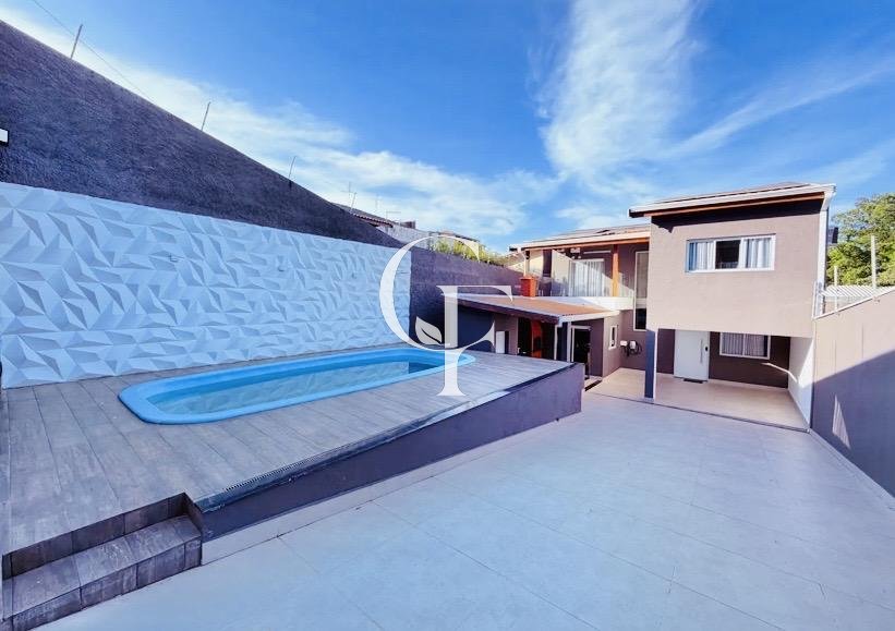 Casa à venda em Campinas, Parque da Figueira, com 3 quartos, com 250 m²