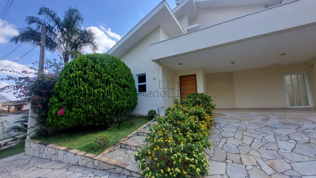 Sobrado à venda em Valinhos, Jardim das Palmeiras, com 3 quartos, com 213 m²
