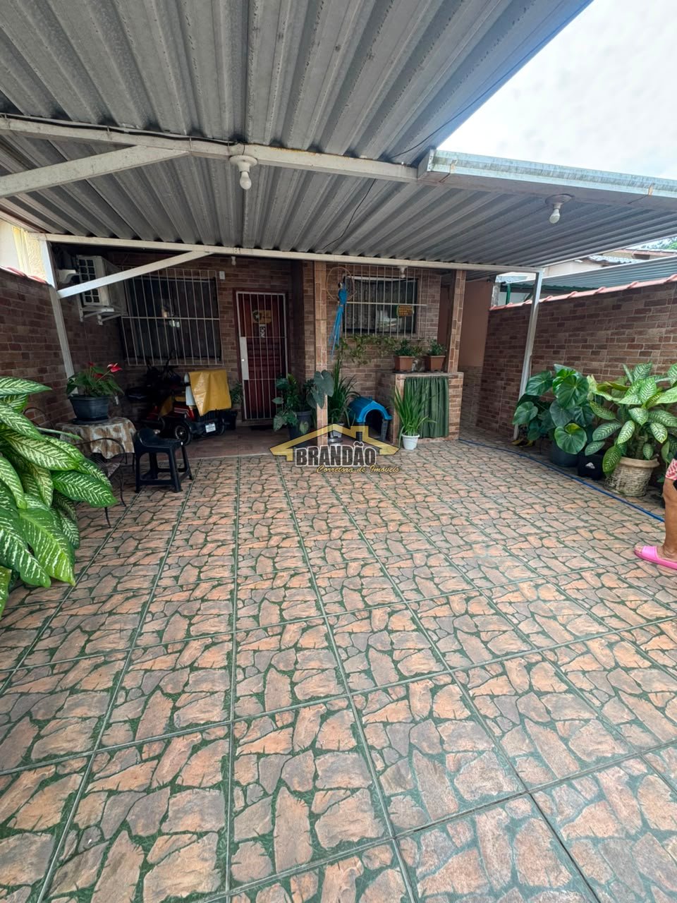 Imóvel disponível para venda, localizado na Praia de Mauá.