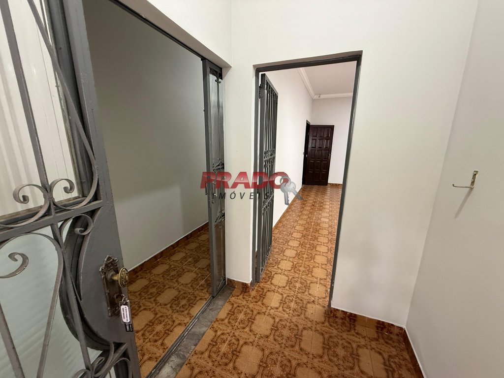Sala/Conjunto Comercial para alugar em Zona 07, Maringá — Portal Chave Fácil