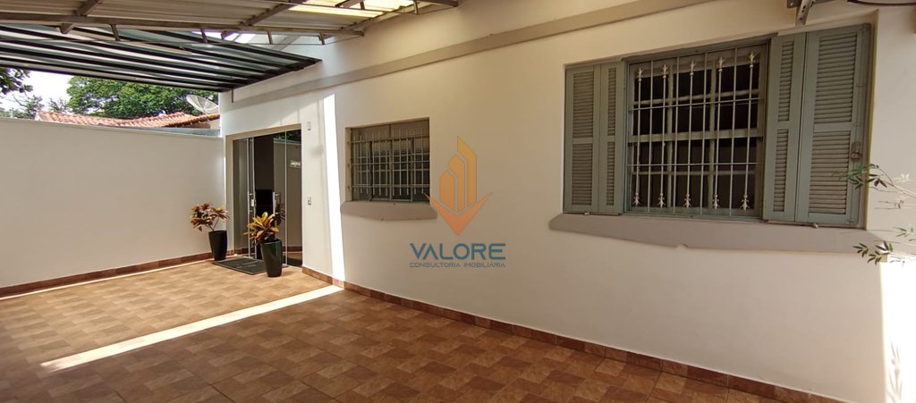 Casa Comercial e Residencial à Venda em Barão Geraldo