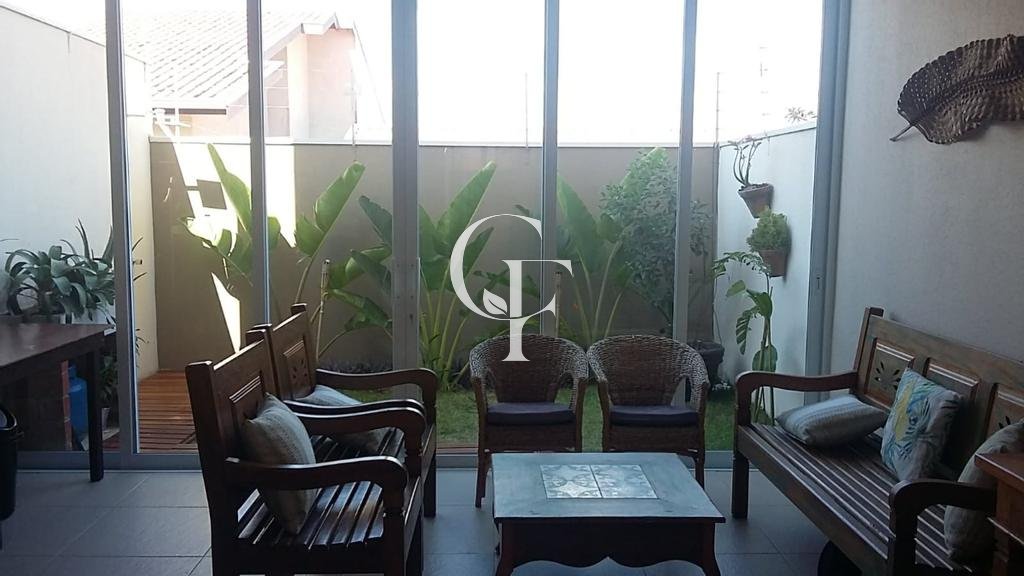 Casa à venda em Campinas, Parque Jambeiro, com 3 quartos, com 170 m²