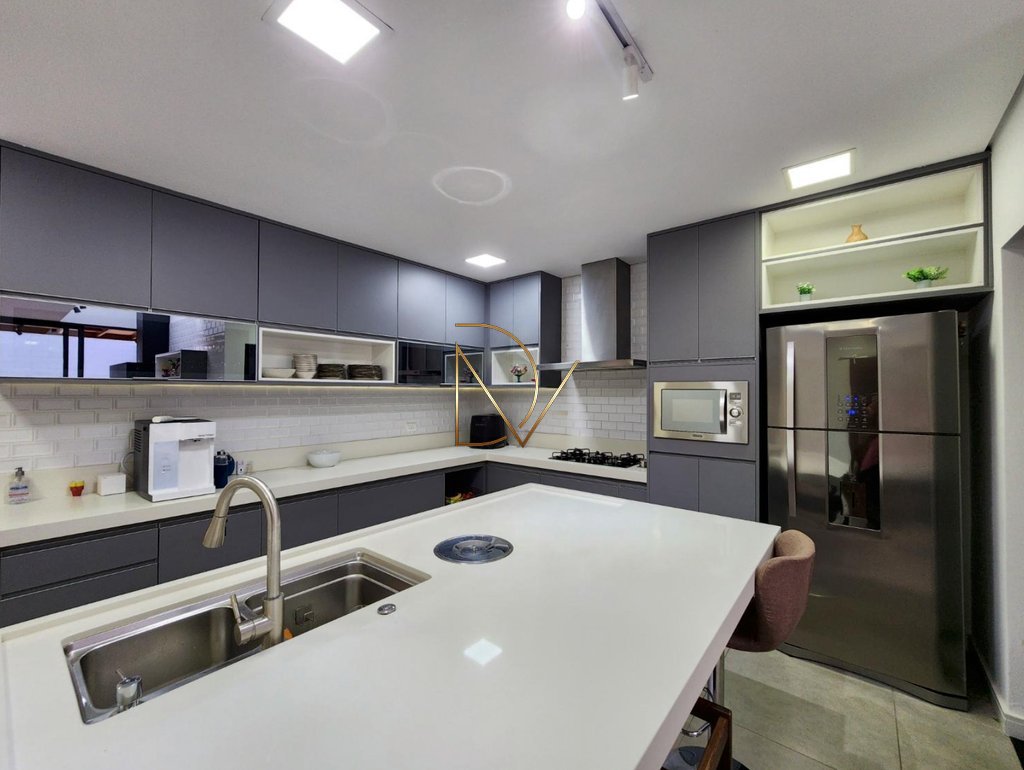 Casa à venda com 5 quartos, 5 suítes, 4 vagas e 288m² no Swiss Park, Campinas (SP) — foto 7 de 30