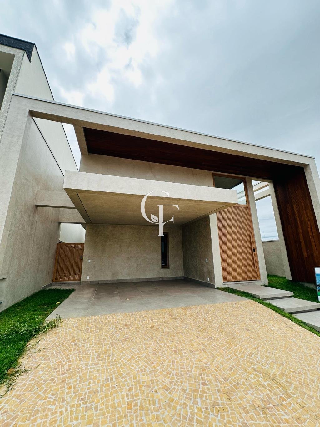 Casa à venda em Paulínia, Parque Brasil 500, com 3 suítes, com 262.74 m², Santorini Residencial Club