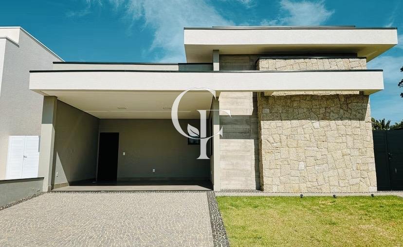 Casa à venda em Paulínia, Jardim América, com 3 suítes, com 216 m², Condomínio Villa Bella Siena