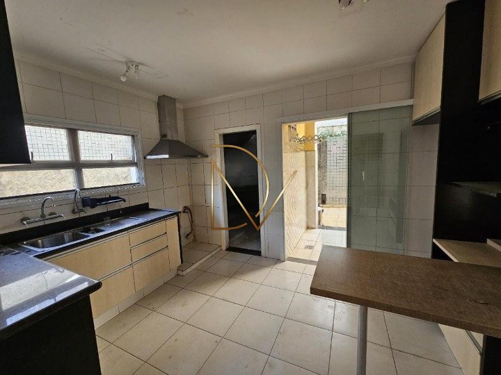 Casa à venda com 3 quartos, 2 suítes, 4 vagas e 291m² no Vila Marieta, Campinas (SP) — foto 14 de 30