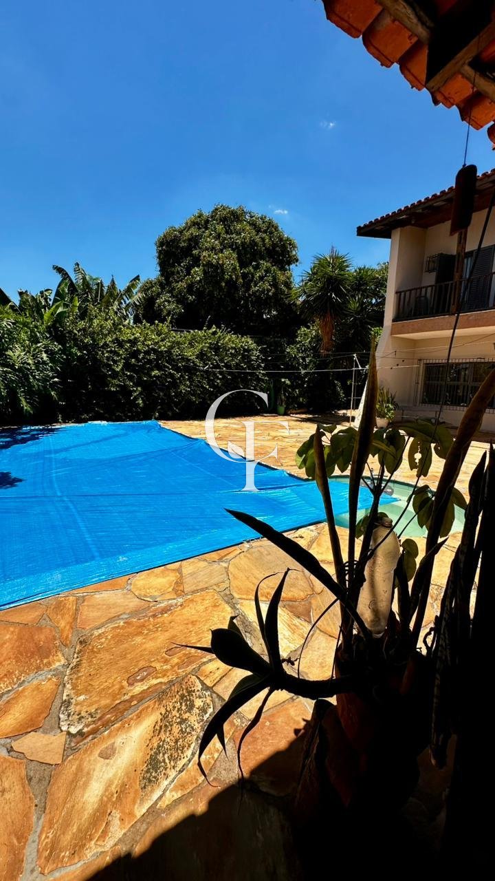 Casa à venda em Campinas, Parque São Quirino, com 4 quartos, com 438 m²
