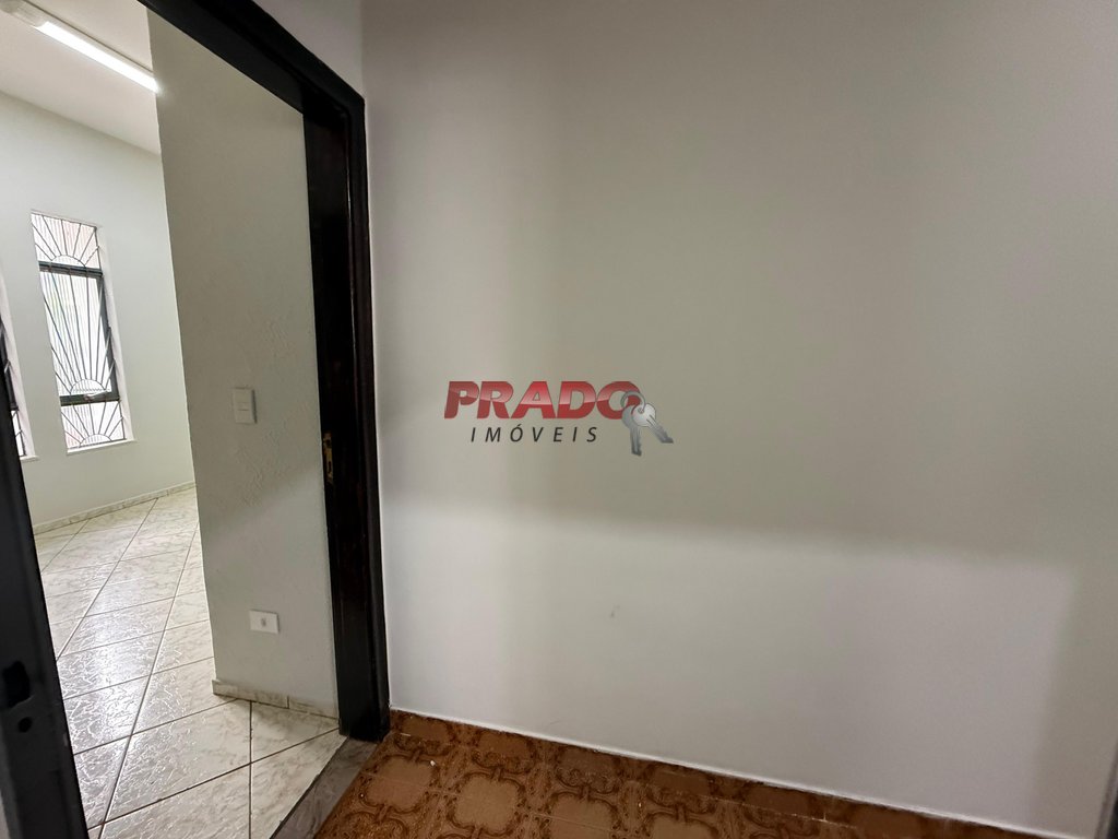 Sala/Conjunto Comercial para alugar em Zona 07, Maringá — Portal Chave Fácil