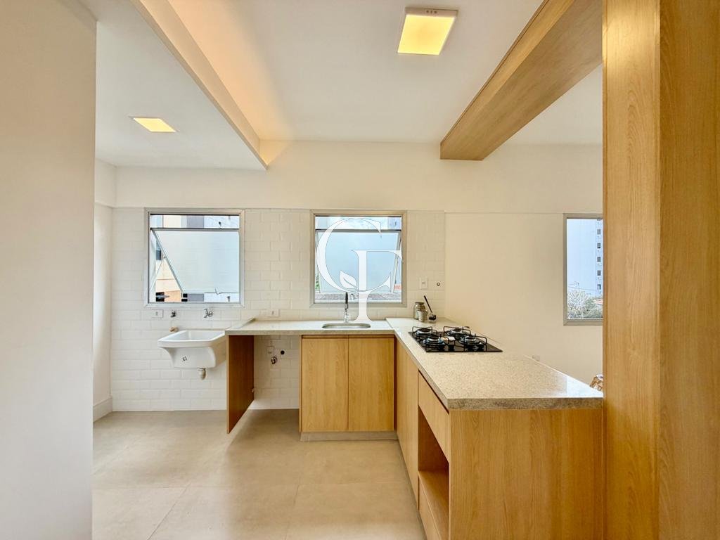 Apartamento à venda em Campinas, Cambuí, com 1 quarto, com 42 m², Residencial Edifício Santos Dumont