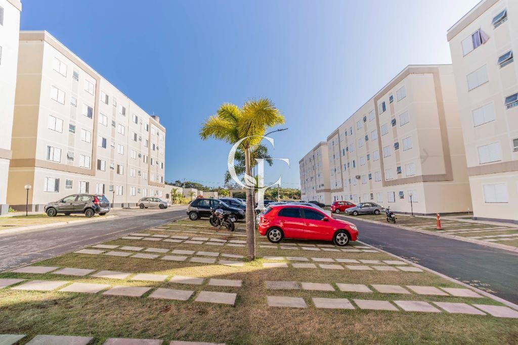 Apartamento à venda em Campinas, Jardim Esmeraldina, com 2 quartos, com 40 m²