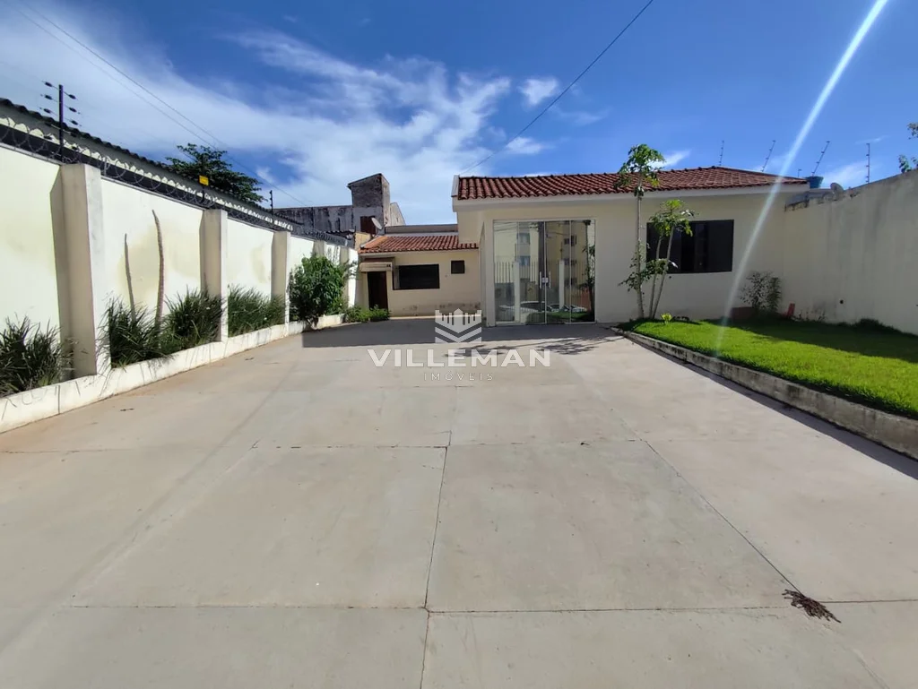 Casa para alugar em Maringá, Jardim Ipanema, com 2 quartos, com 150 m²