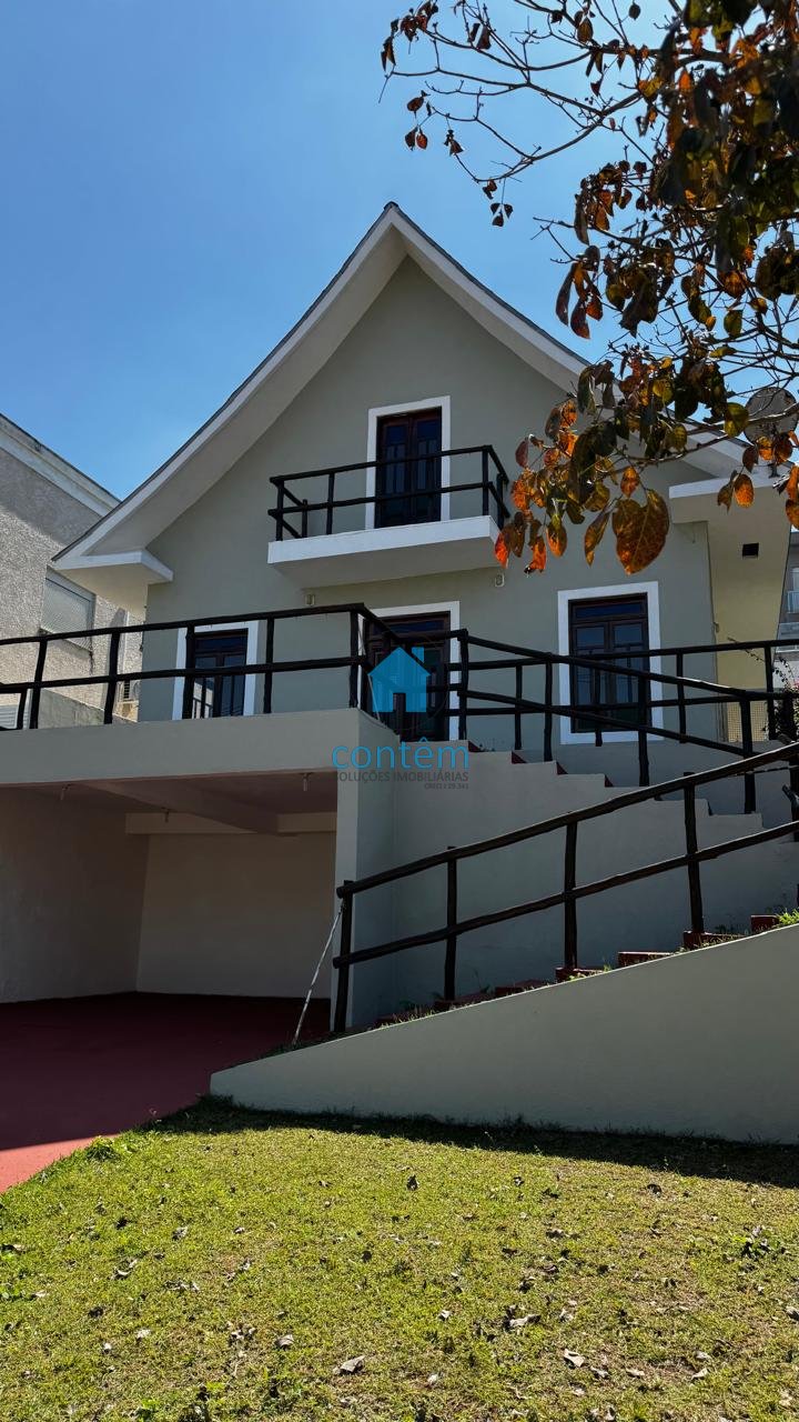 Casa à venda em Santana de Parnaíba, Tanquinho, com 3 suítes, com 166 m², Valville 1