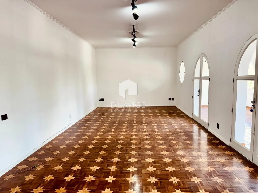 Casa comercial / residencial para alugar no bairro Taquaral em Campinas - SP