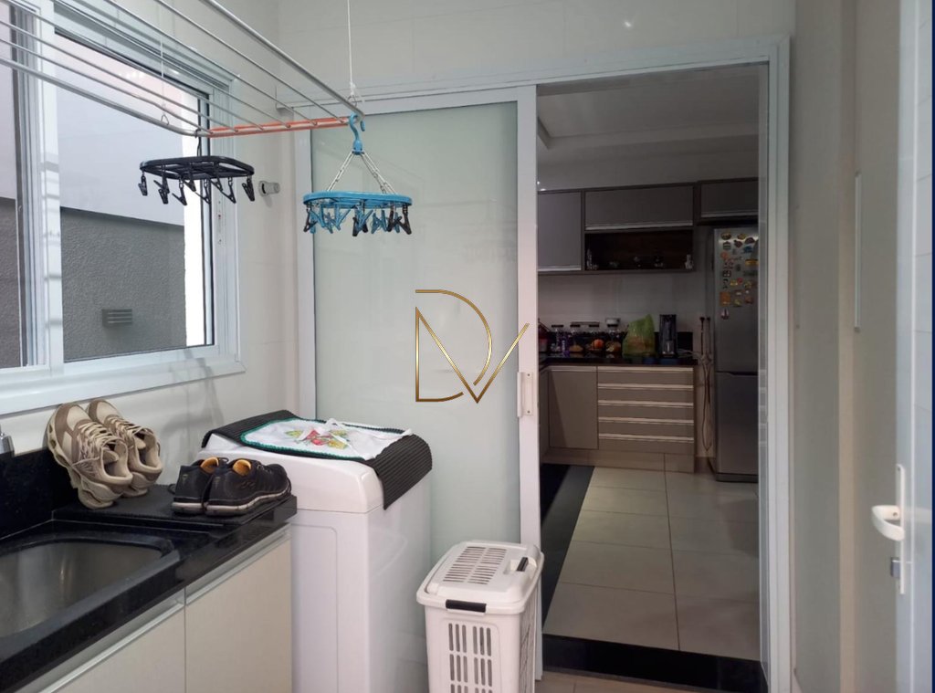 Casa à venda com 3 quartos, 3 suítes, 4 vagas e 233m² no Residencial Real Parque Sumaré, Sumaré (SP) — foto 15 de 30