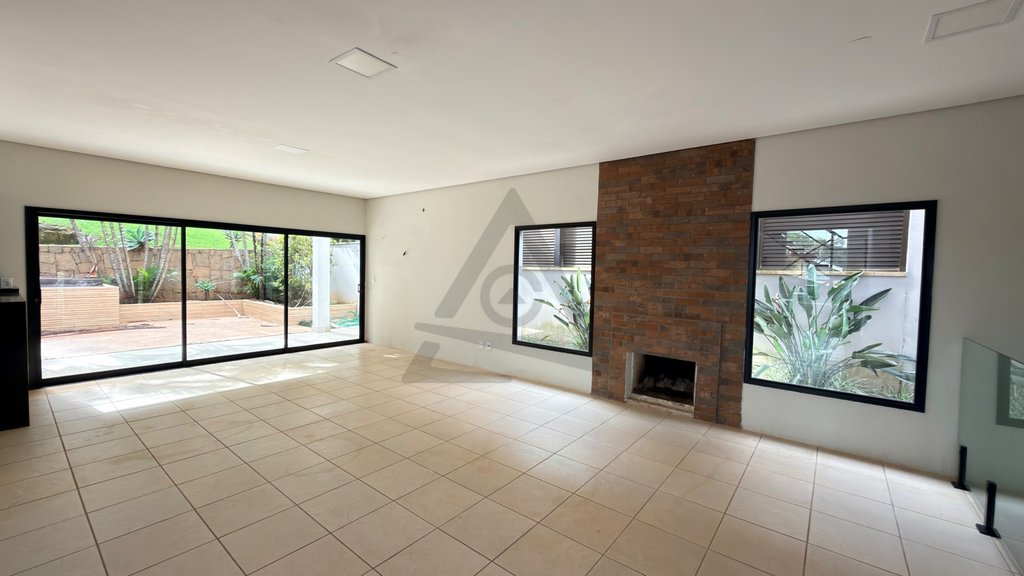 Casa à venda em Campinas, Parque Jatibaia (Sousas), com 3 quartos, com 354 m², Monte Carlo - Sousas