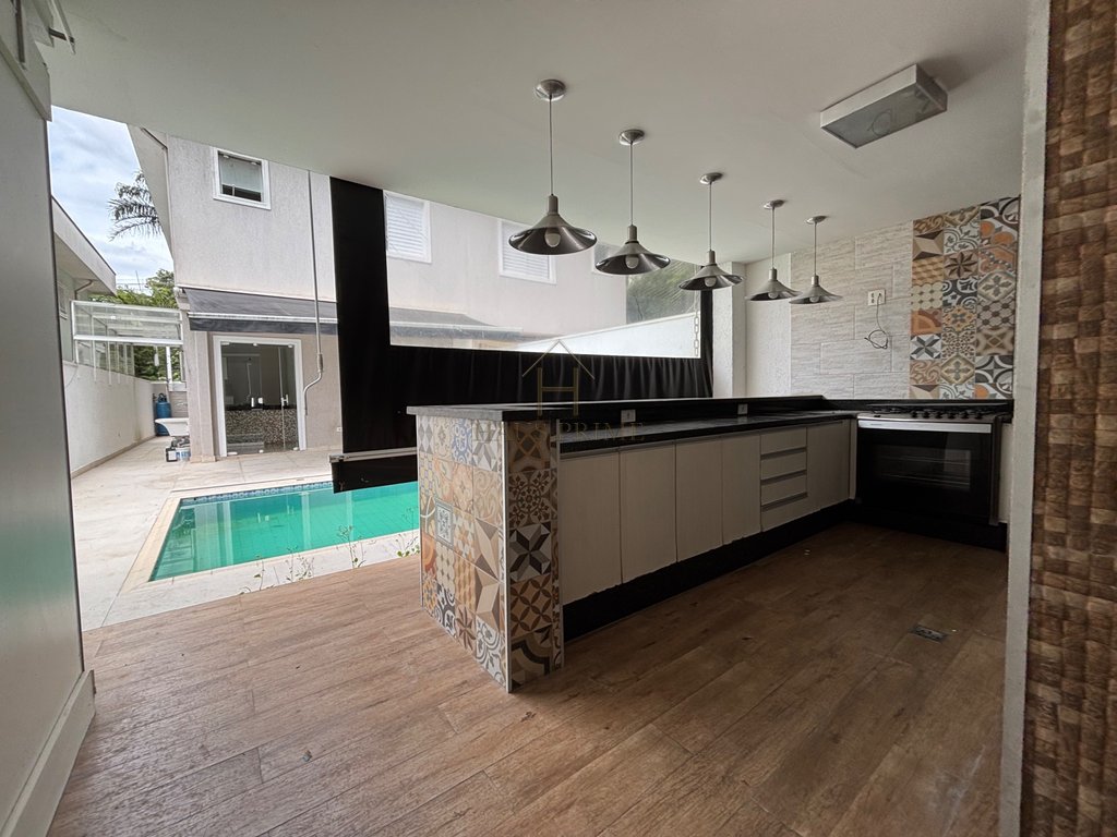 Casa à venda em Cotia, Chácara Canta Galo, com 3 suítes, com 110 m²