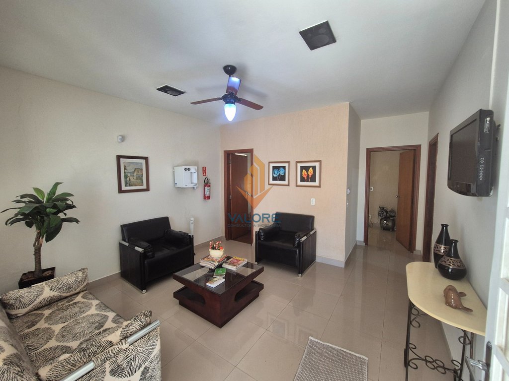Casa à venda no centro de Barão Geraldo, uso comercial ou residencial