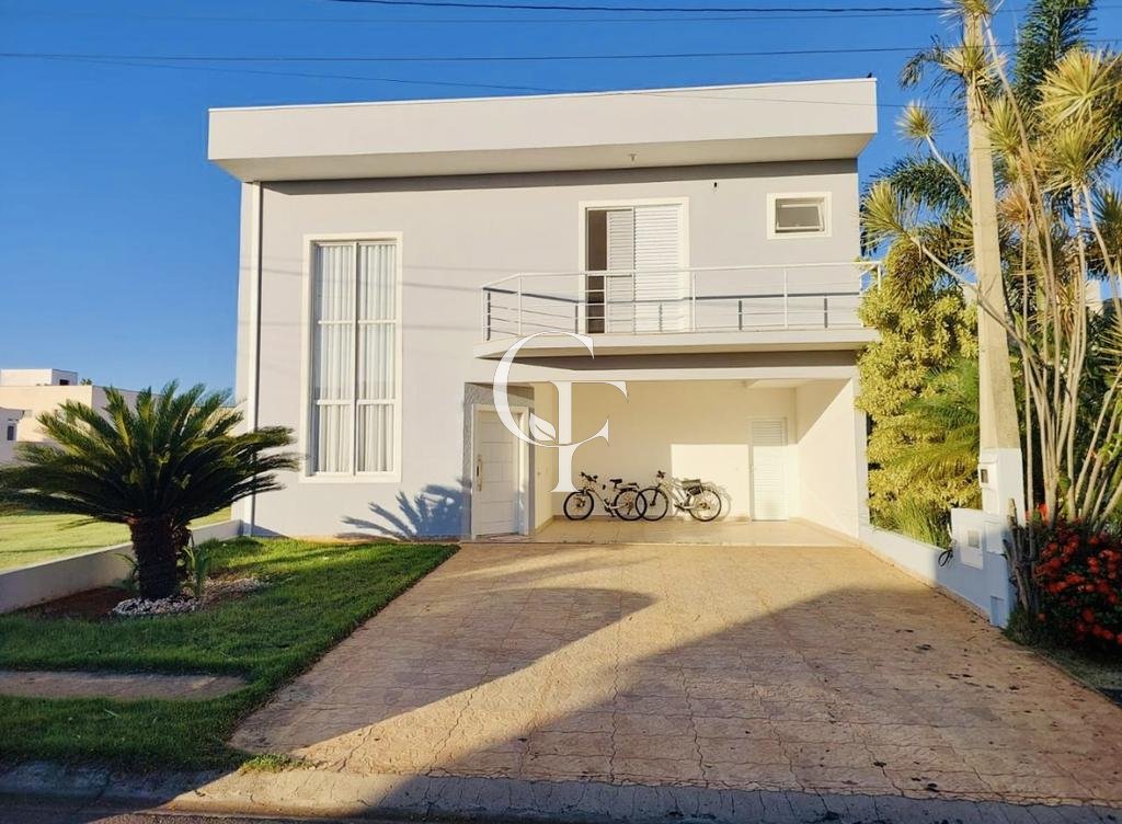 Casa à venda em Paulínia, Cascata, com 3 suítes, com 220 m²