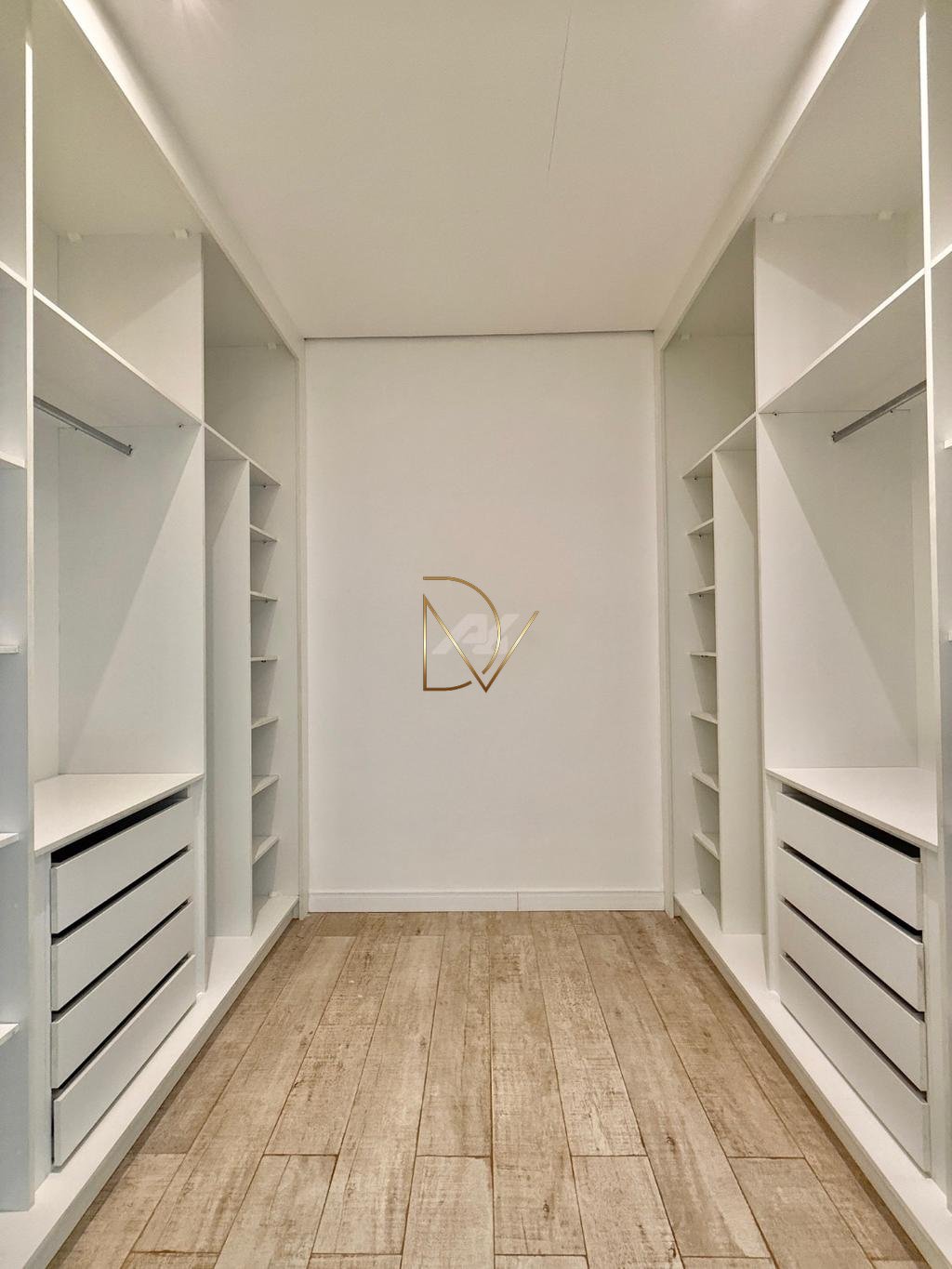 Casa à venda com 3 quartos, 3 suítes, 4 vagas e 473m² no Vila Hollândia, Campinas (SP) — foto 22 de 30