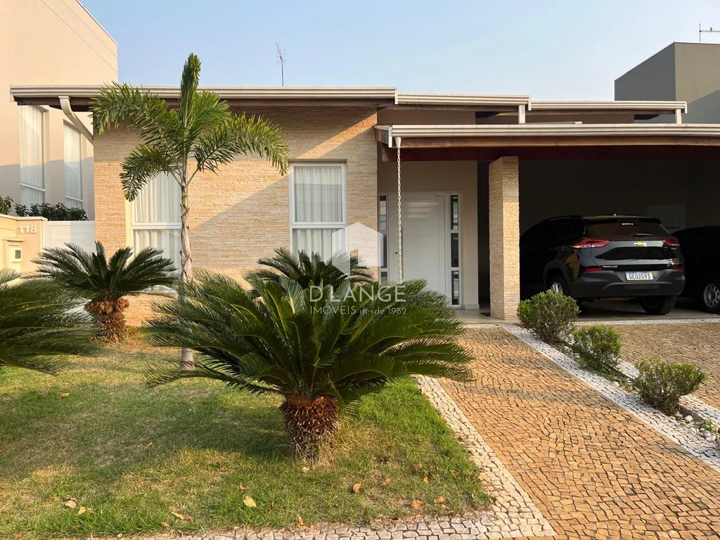 Casa à venda no Condomínio Athenas em Paulínia - SP