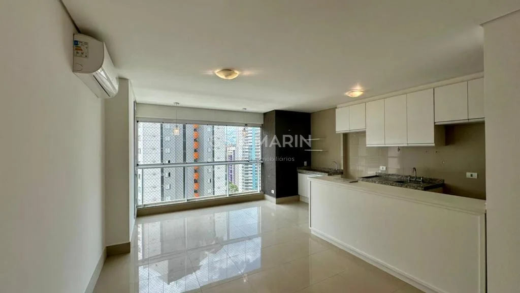 Apartamento com 3 quartos e em andar alto para alugar no Ed. Aria, na Gleba Palhano