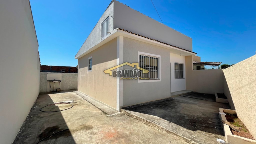 Imóvel disponível para venda, localizado na Praia de Mauá.