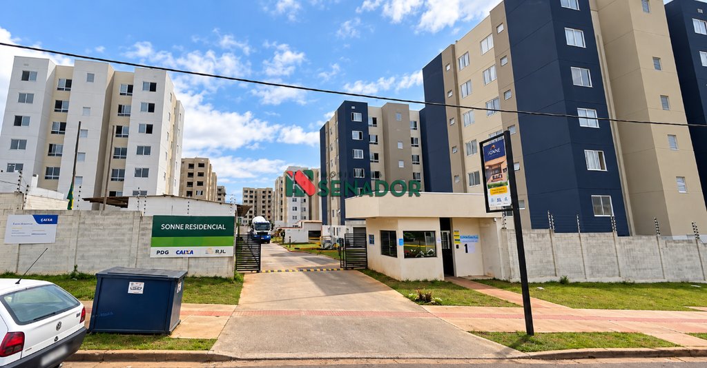 Apartamento para alugar em Londrina, Jardim Maria Celina, com 2 quartos, com 35.8 m²
