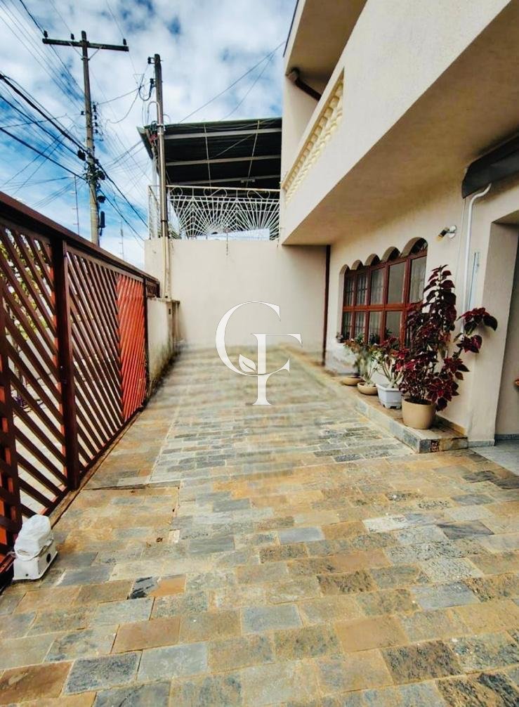 Casa à venda em Campinas, Jardim Eulina, com 3 quartos, com 256 m²
