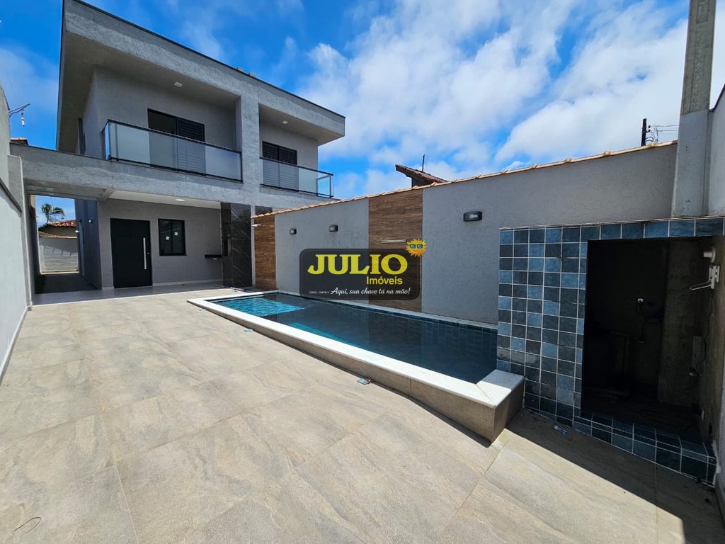 🏡 Sobrado com 2 Suítes à Venda em Nova Itanhaém – Espaço e Conforto para Sua Família!