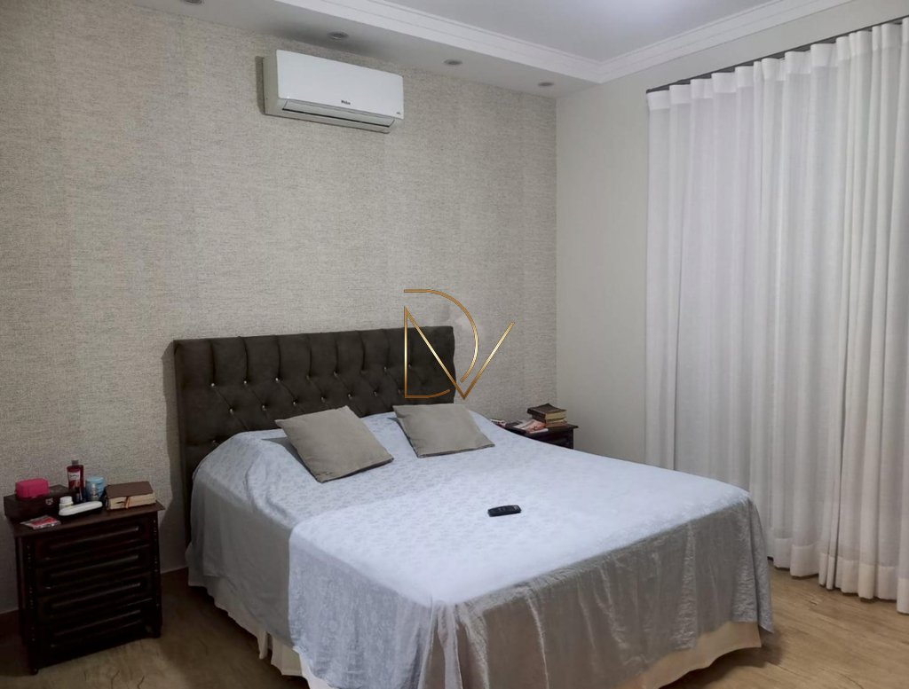 Casa à venda com 3 quartos, 3 suítes, 4 vagas e 233m² no Residencial Real Parque Sumaré, Sumaré (SP) — foto 25 de 30