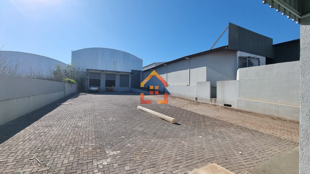 Barracão para locação próximo à Av. Brasília, com 1.560m² por R$ 29.500,00 + IPTU  - Jd. Alpes -  Londrina, PR
