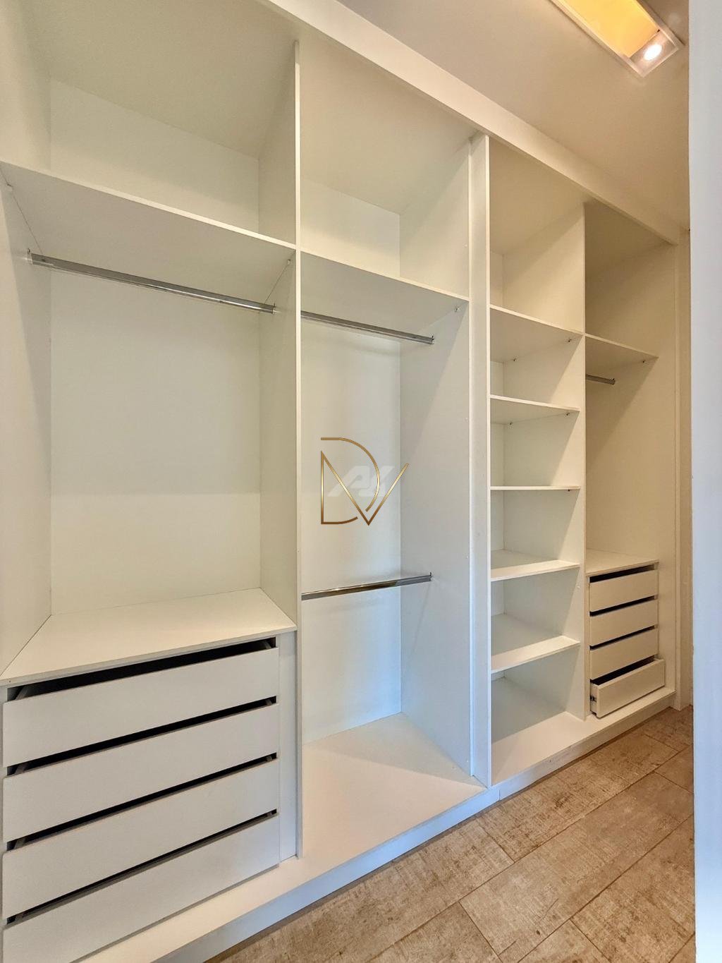 Casa à venda com 3 quartos, 3 suítes, 4 vagas e 473m² no Vila Hollândia, Campinas (SP) — foto 29 de 30