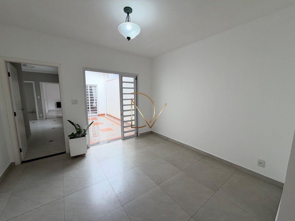 Casa à venda com 2 quartos, 1 suíte, 3 vagas e 189m² no Vila Nogueira, Campinas (SP) — foto 7 de 30