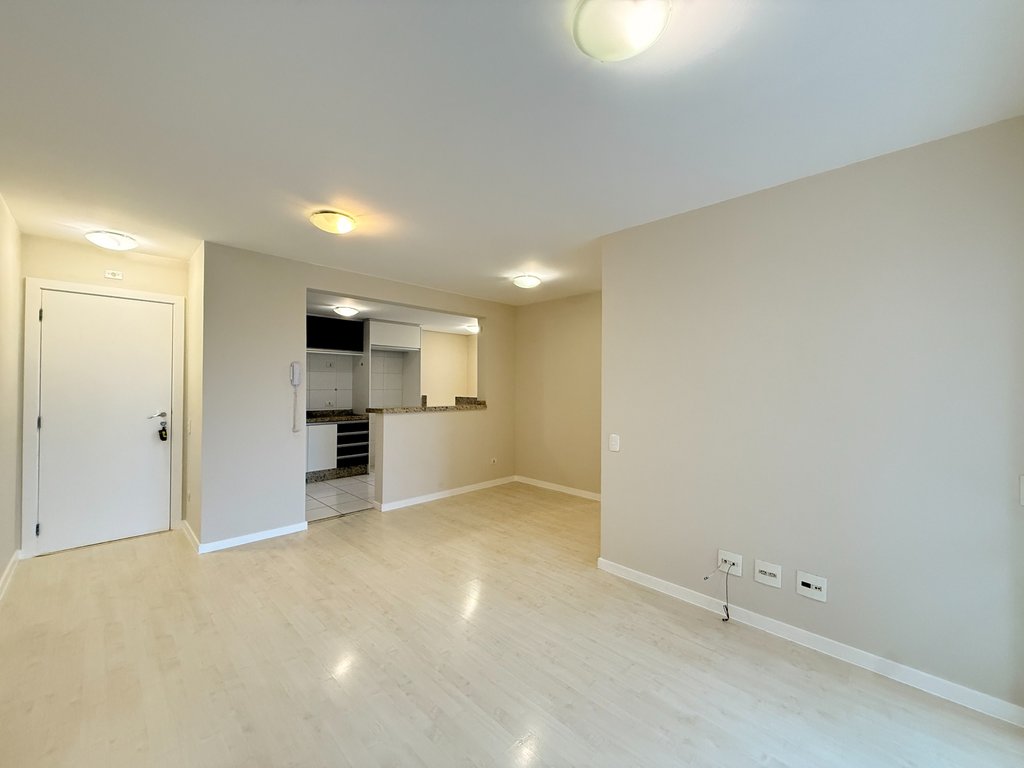 Apartamento para alugar em Maringá, Zona 08, com 3 quartos, com 87 m², Terraço Bela Vista