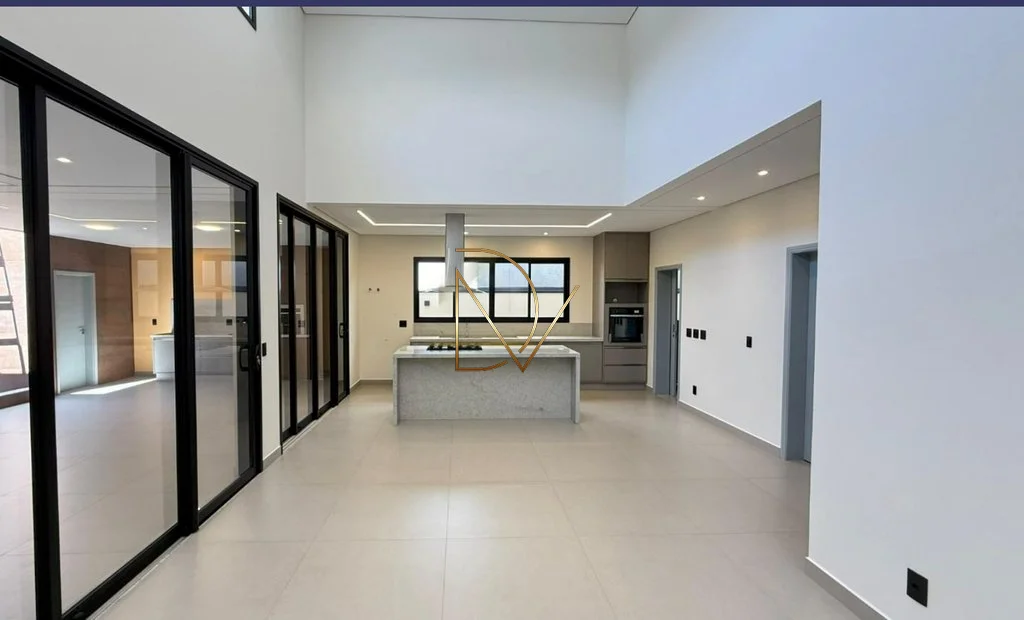 Casa térrea moderna à venda no Chácaras Prado, Campinas | 3 suítes, pé-direito duplo e espaço gourmet