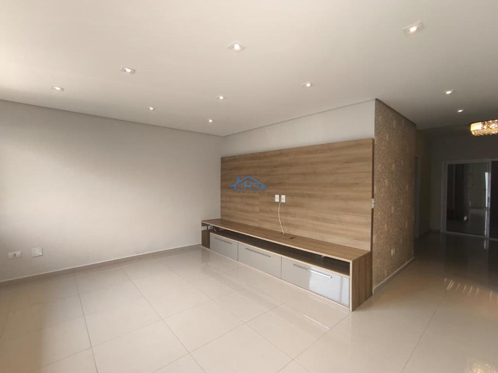 Casa à venda em Cotia, Jardim Rebelato, com 3 quartos, com 160 m²,  Dom Duarte